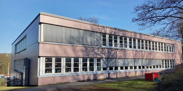 Außenaufnahme der Pina-Bausch-Gesamtschule