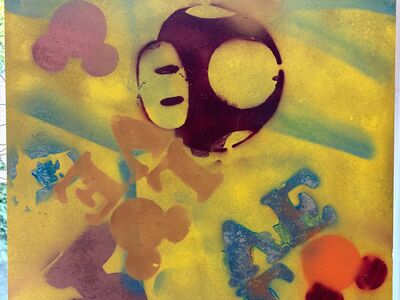 Foto von Skizzen und Schablonen beim Graffiti-Workshop