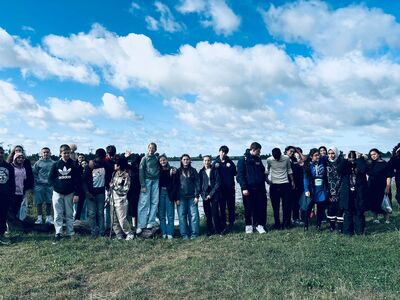 Schülerinnen und Schüler der Jahrgangsstufe 8.1